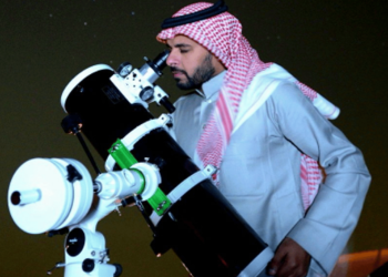 خبير فلكي سعودي يكشف ظروف رؤية هلال رمضان: متى وأين يمكن رؤيته؟