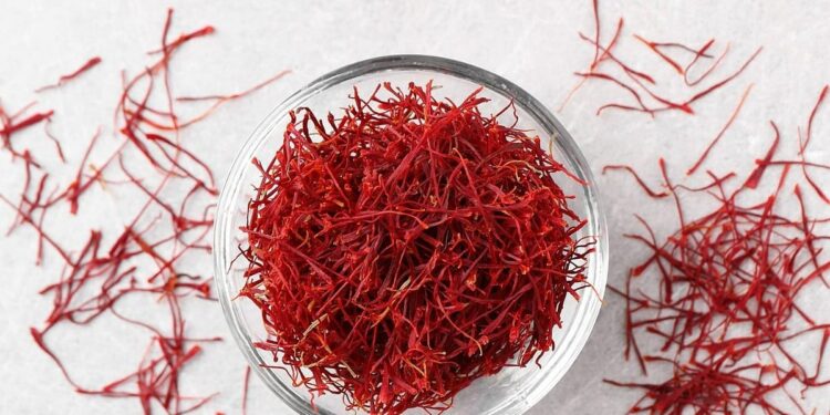 ابتكار سعودي: تقنيات جديدة لزراعة الزعفران وإنتاج أزهاره في 10 أيام فقط ابتكار سعودي: تقنيات جديدة لزراعة الزعفران وإنتاج أزهاره في 10 أيام فقط