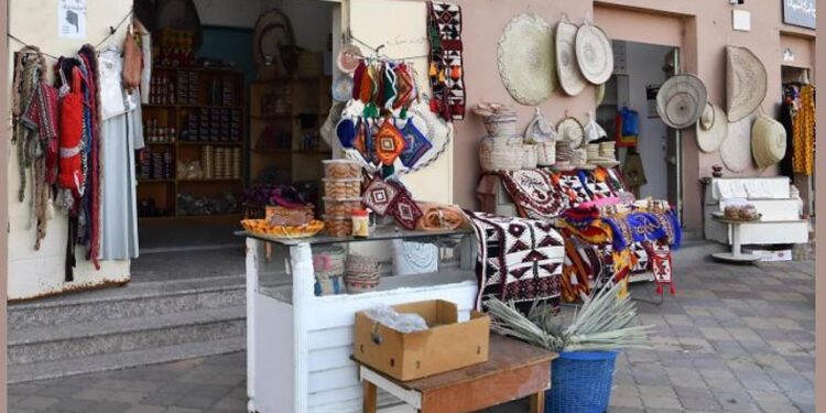 أسواق حائل الشعبية في رمضان.. رحلة تراثية تأسر الزوار بأجوائها الأصيلة أسواق حائل الشعبية في رمضان.. رحلة تراثية تأسر الزوار بأجوائها الأصيلة