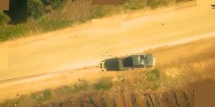 أمريكا تصطاد قائداً عسكرياً بارزاً في تنظيم القاعدة بغارة جوية في سوريا أمريكا تصطاد قائداً عسكرياً بارزاً في تنظيم القاعدة بغارة جوية في سوريا