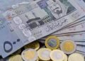 أسعار الريال مقابل الدولار والعملات الأجنبية اليوم – تحديث يومي لسوق الصرف (4-9-1446)