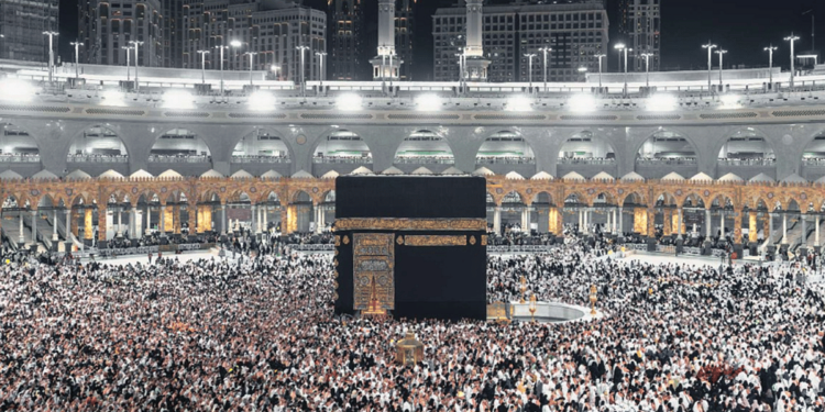 منصة «نسُك»: بوابتك الإلكترونية المثلى لقاصدي الحرمين منصة «نسُك»: بوابتك الإلكترونية المثلى لقاصدي الحرمين