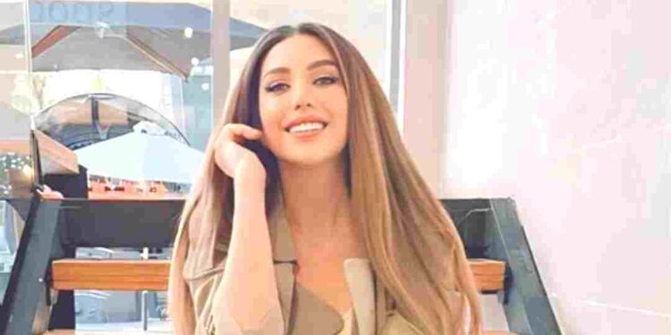 دانا حلبي: اكتشف مسيرتها الفنية المتنوعة وتفاصيل حياتها الشخصية المثيرة دانا حلبي: اكتشف مسيرتها الفنية المتنوعة وتفاصيل حياتها الشخصية المثيرة