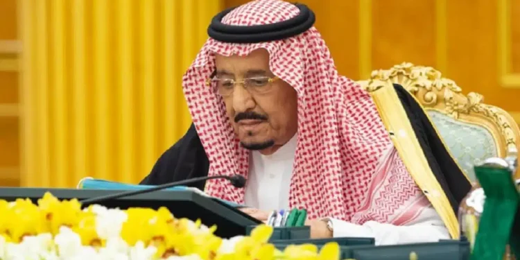 مكرمة ملكية رمضان 1446: الموارد البشرية تكشف موعد صرف الدعم للأسر المستفيدة مكرمة ملكية رمضان 1446: الموارد البشرية تكشف موعد صرف الدعم للأسر المستفيدة